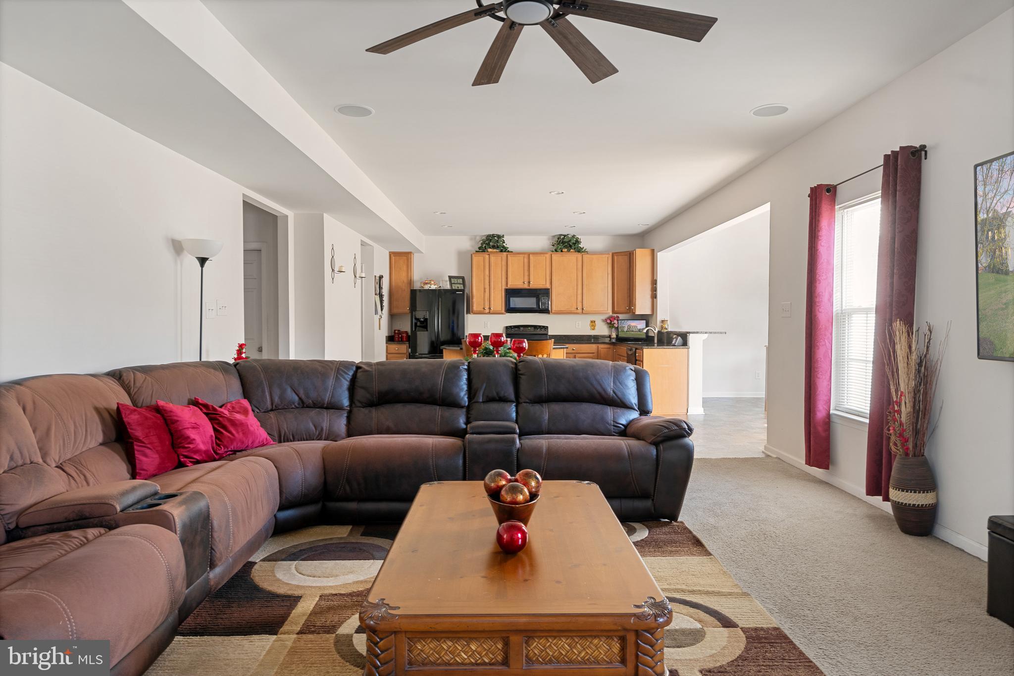 SPRING LAKE - Residential