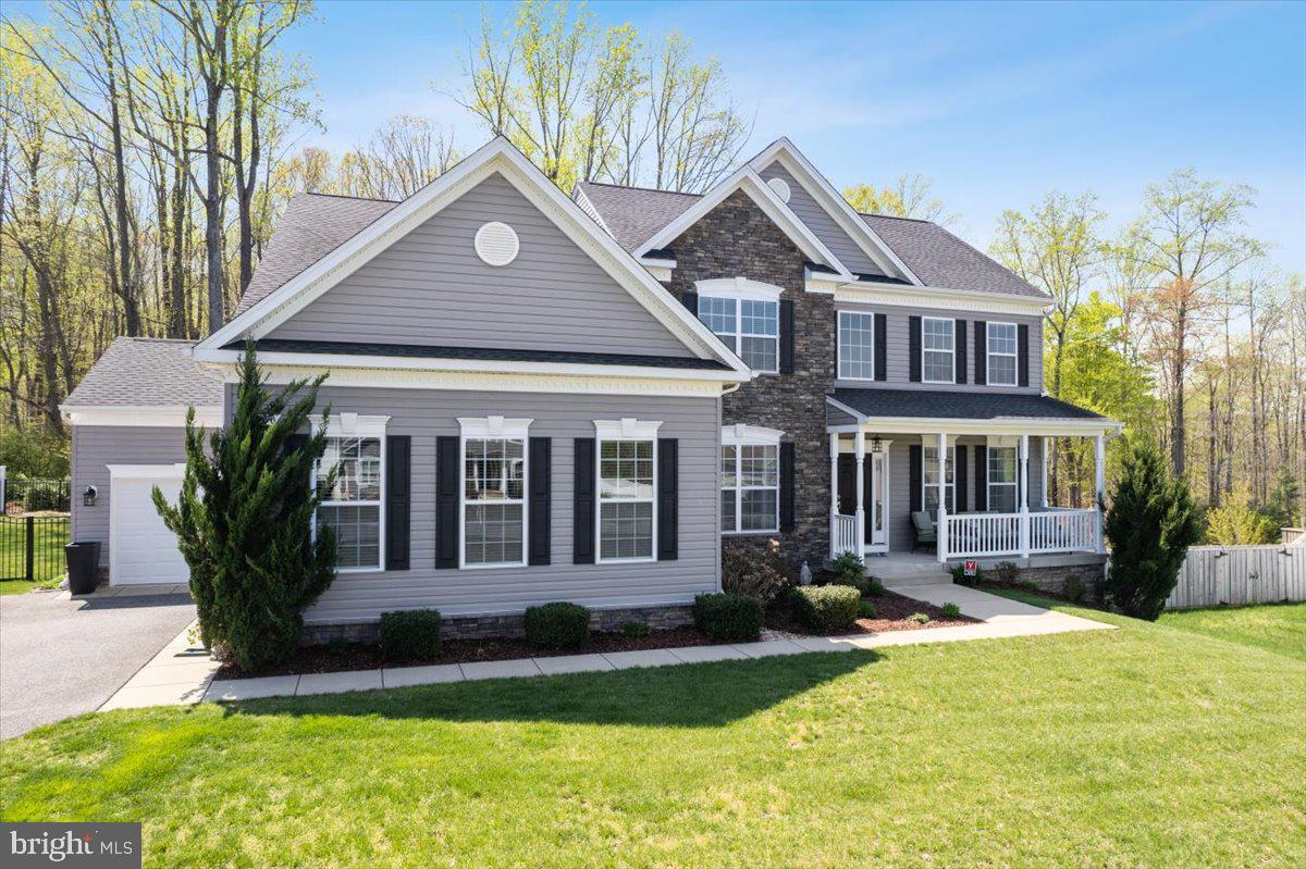1230 FAIRWOOD DRIVE
