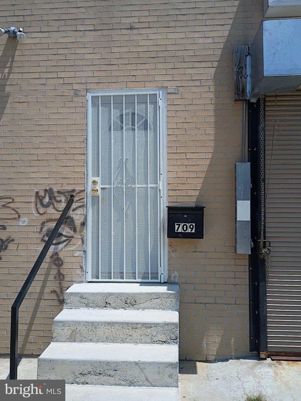 709 POPLAR GROVE STREET