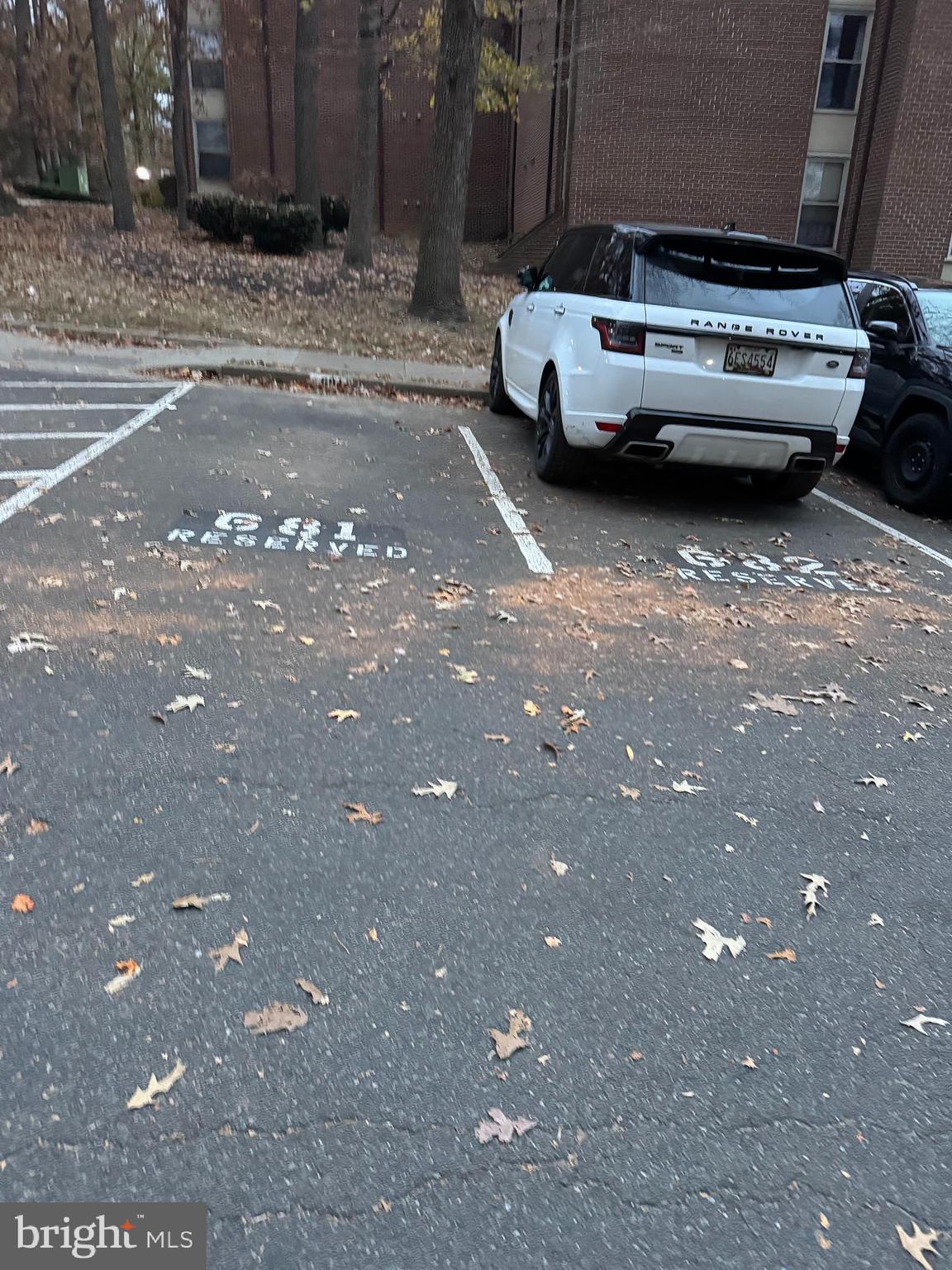 WOODBURN VILLAGE - Residential