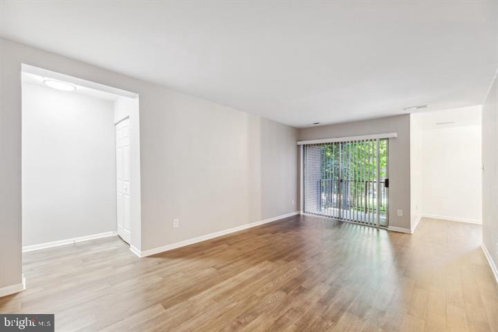 WOODBURN VILLAGE - Residential