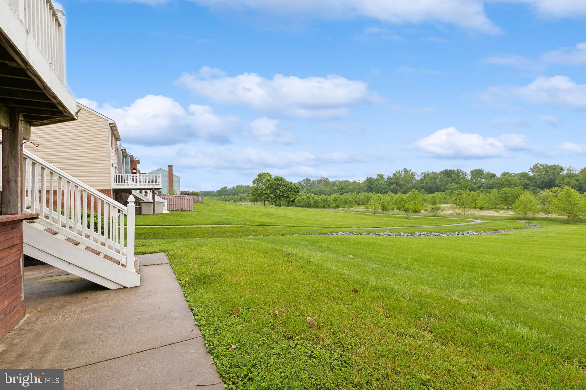 WATERSIDE - Residential