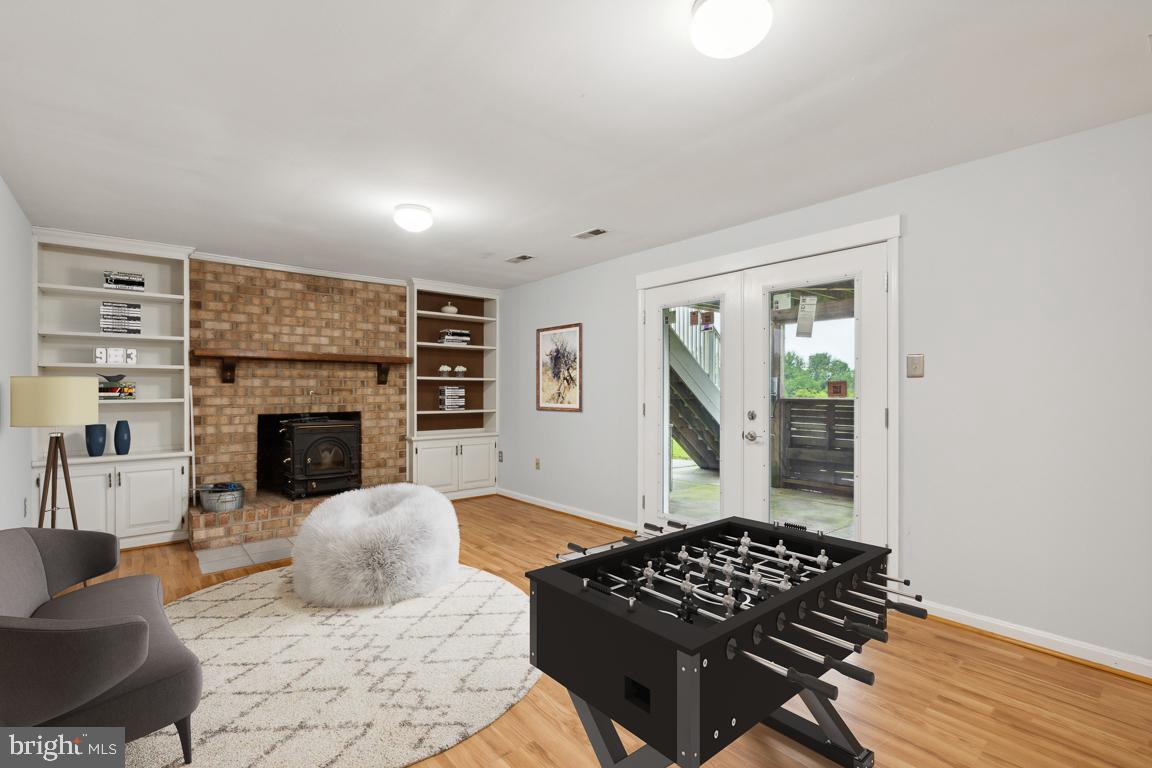 WATERSIDE - Residential