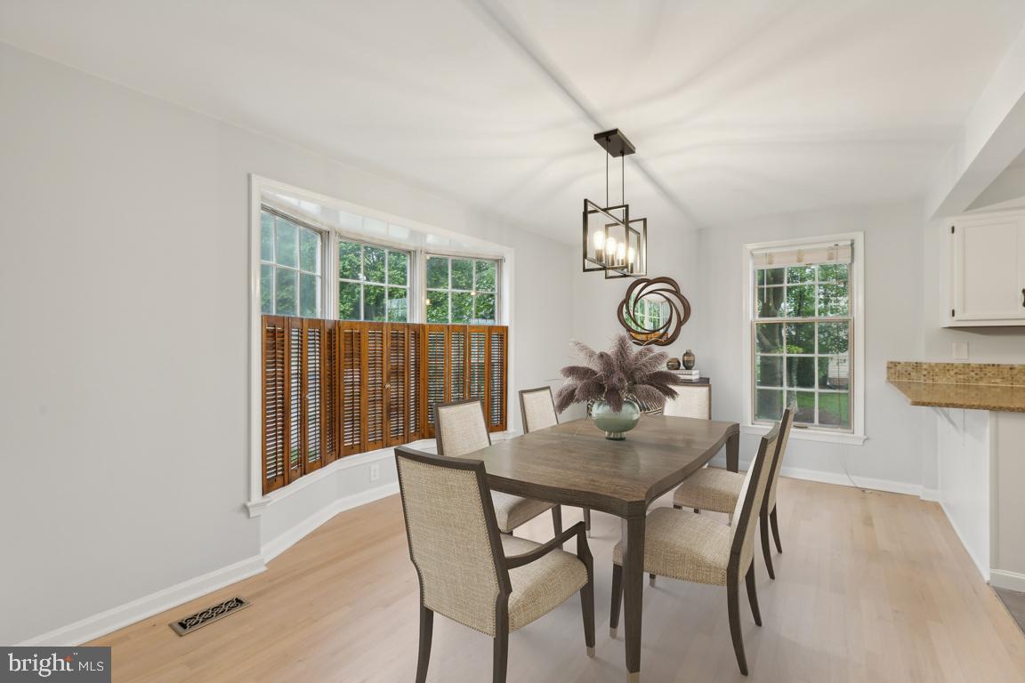 WATERSIDE - Residential