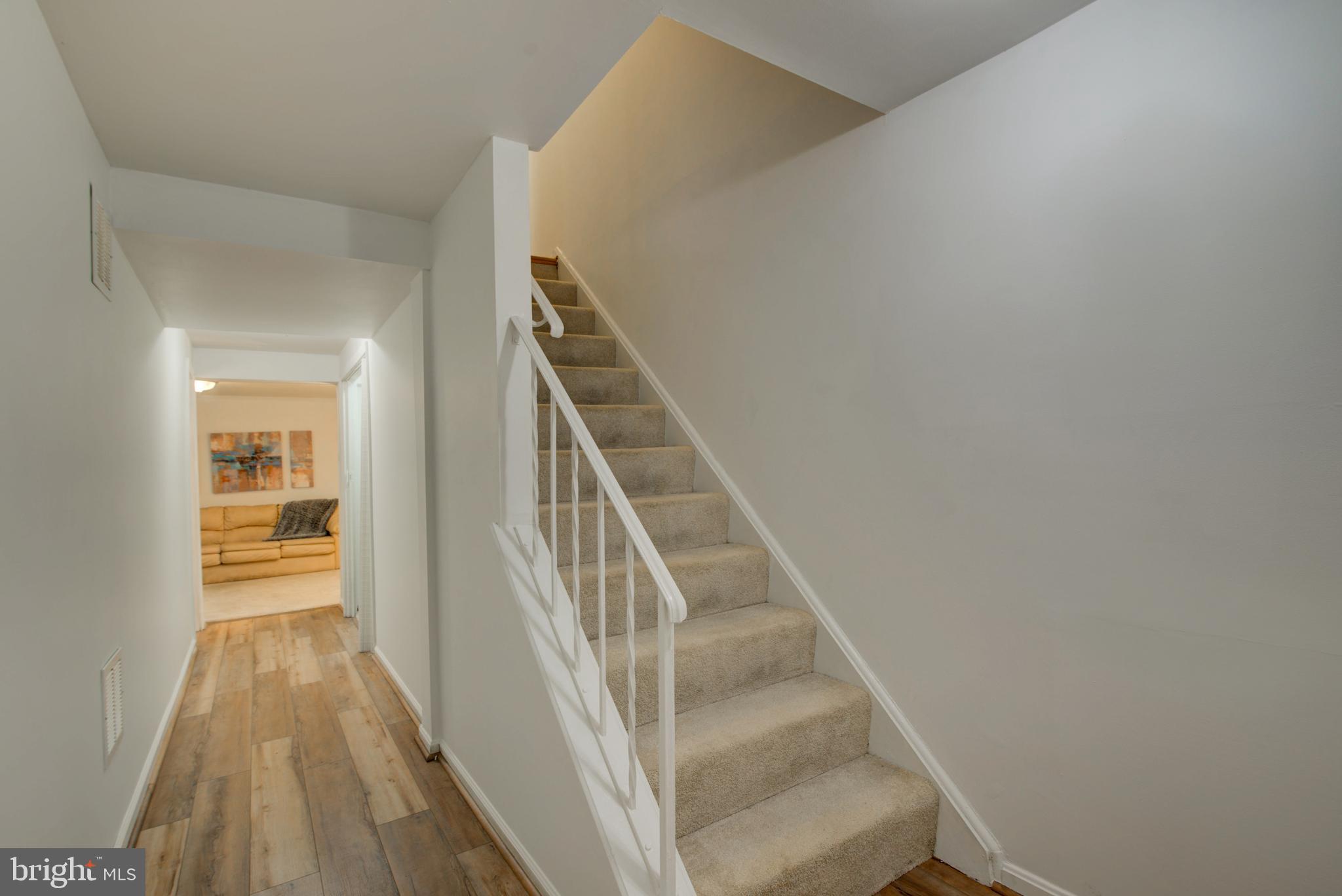 BURKE STATION SQUARE - Residential