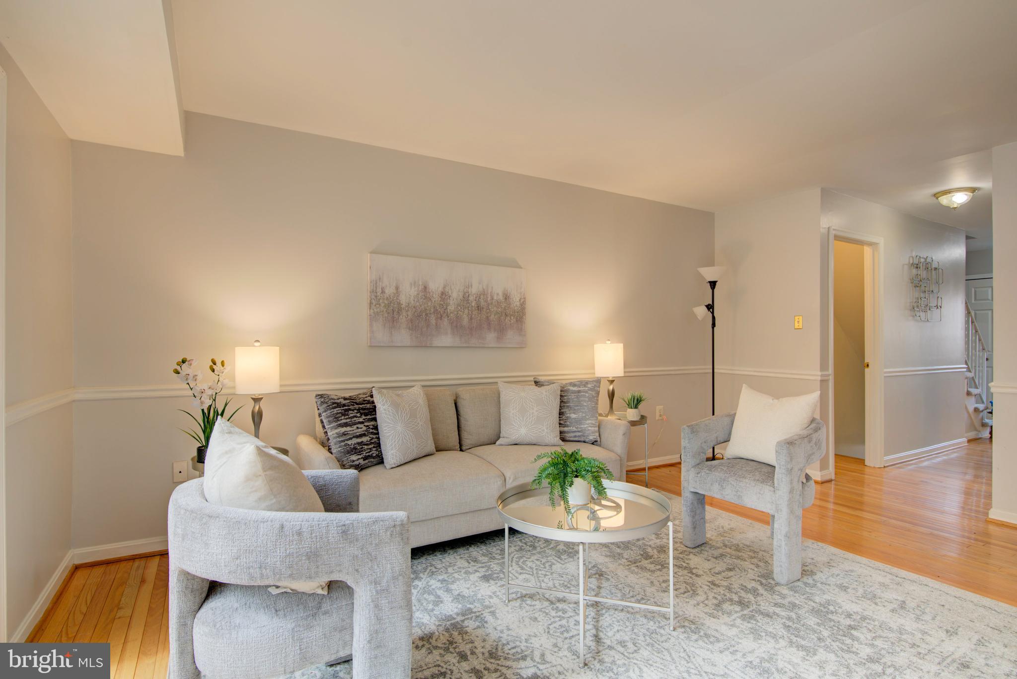 BURKE STATION SQUARE - Residential