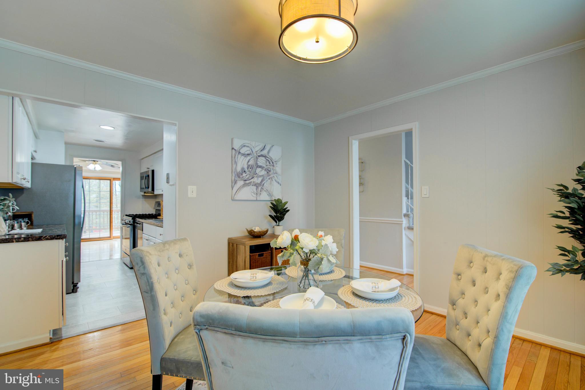 BURKE STATION SQUARE - Residential