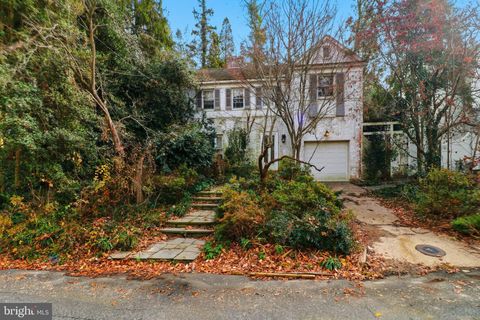 2351 49TH STREET NW WASHINGTON DC 20007