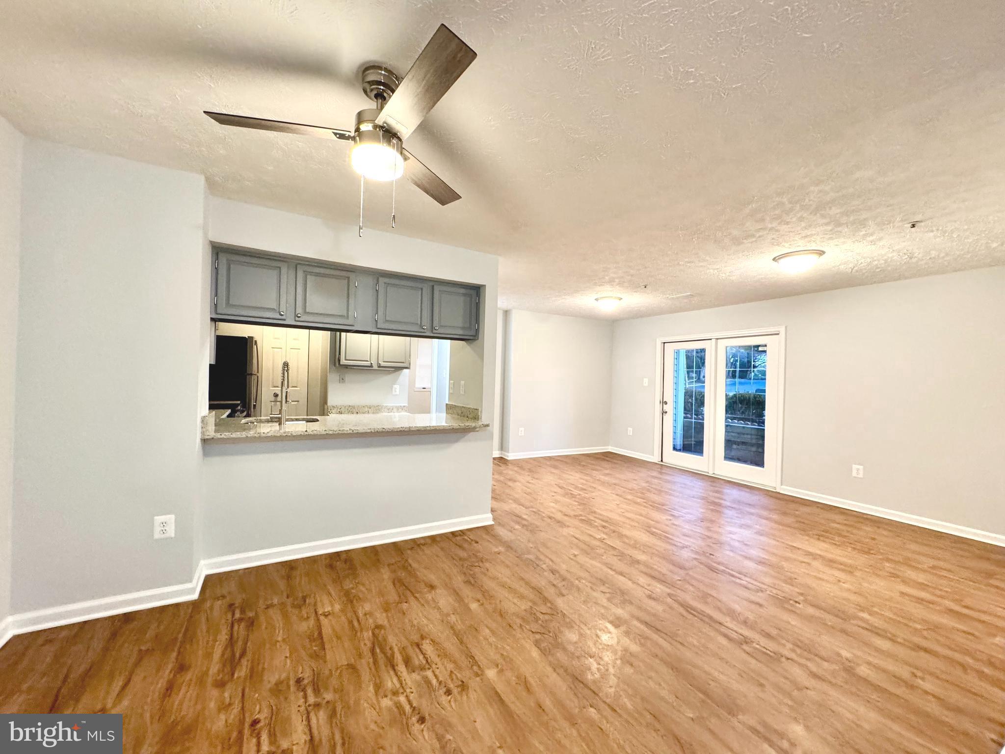 WATERS EDGE AT NORTH LAKE - Residential Lease