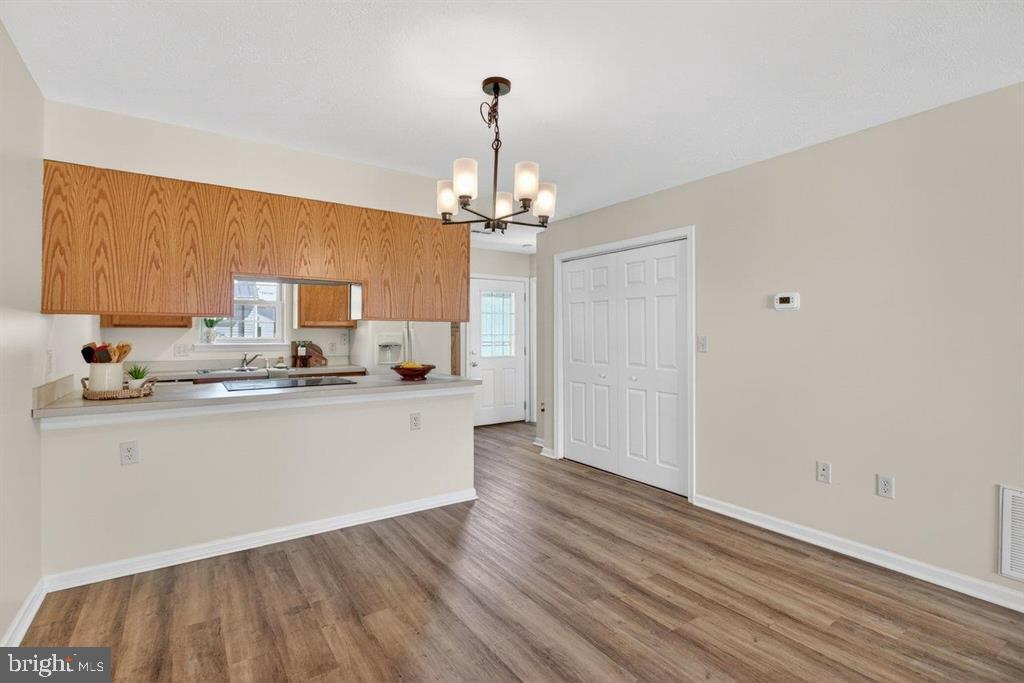 HERITAGE VILLAS - Residential
