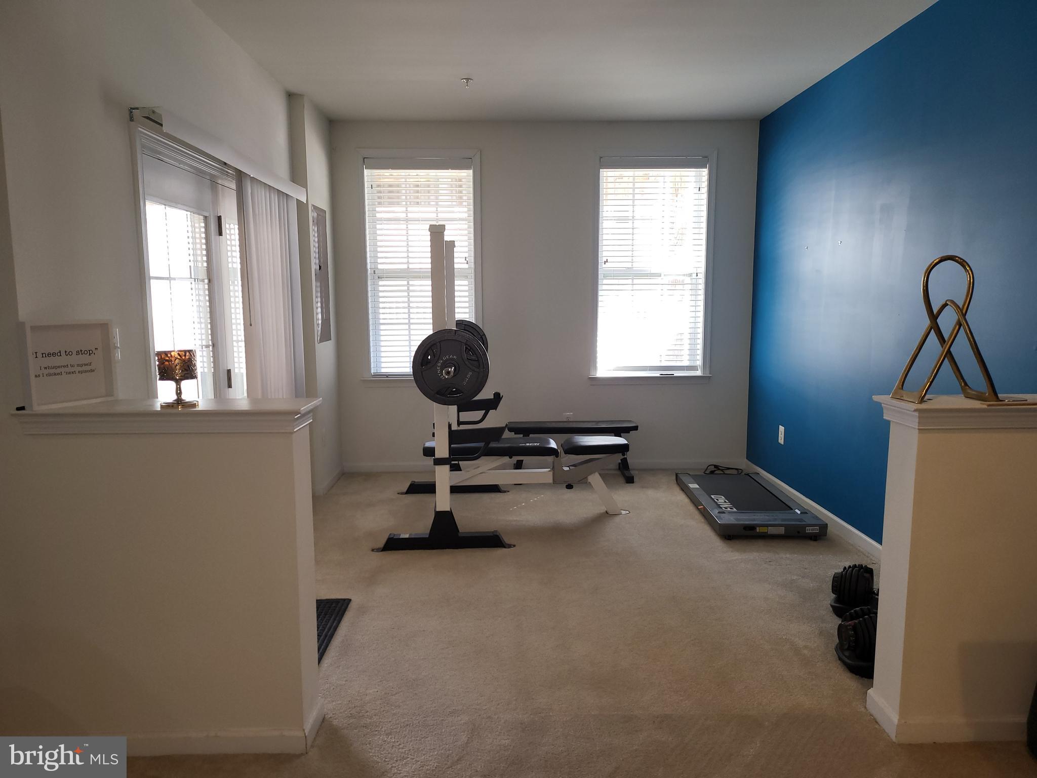 MARLBORO RIDGE - Residential