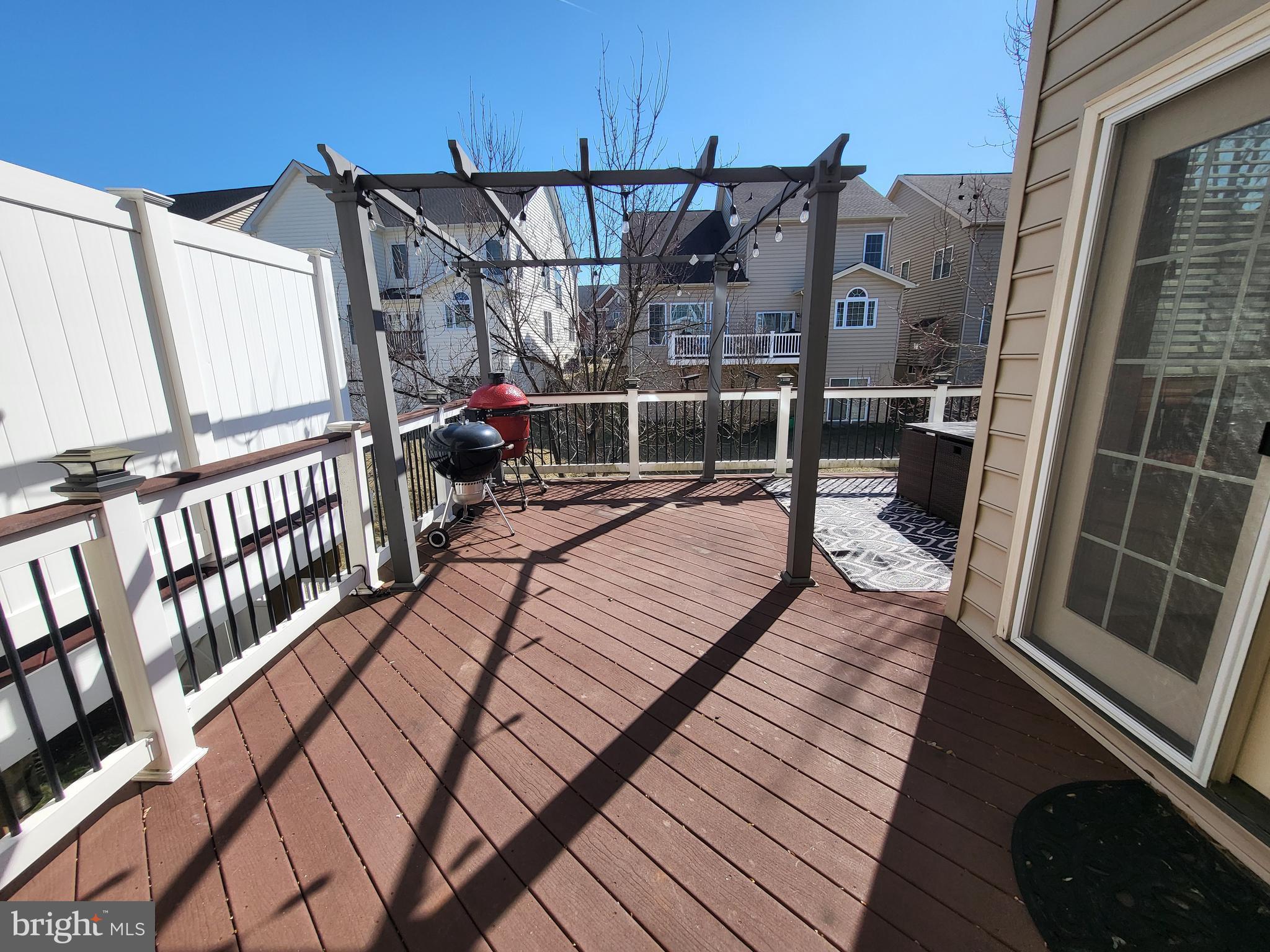 MARLBORO RIDGE - Residential