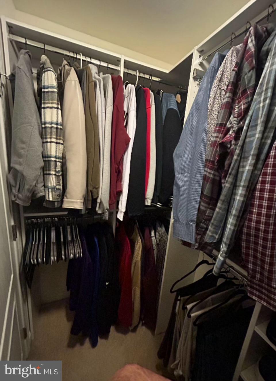 MARLBORO RIDGE - Residential