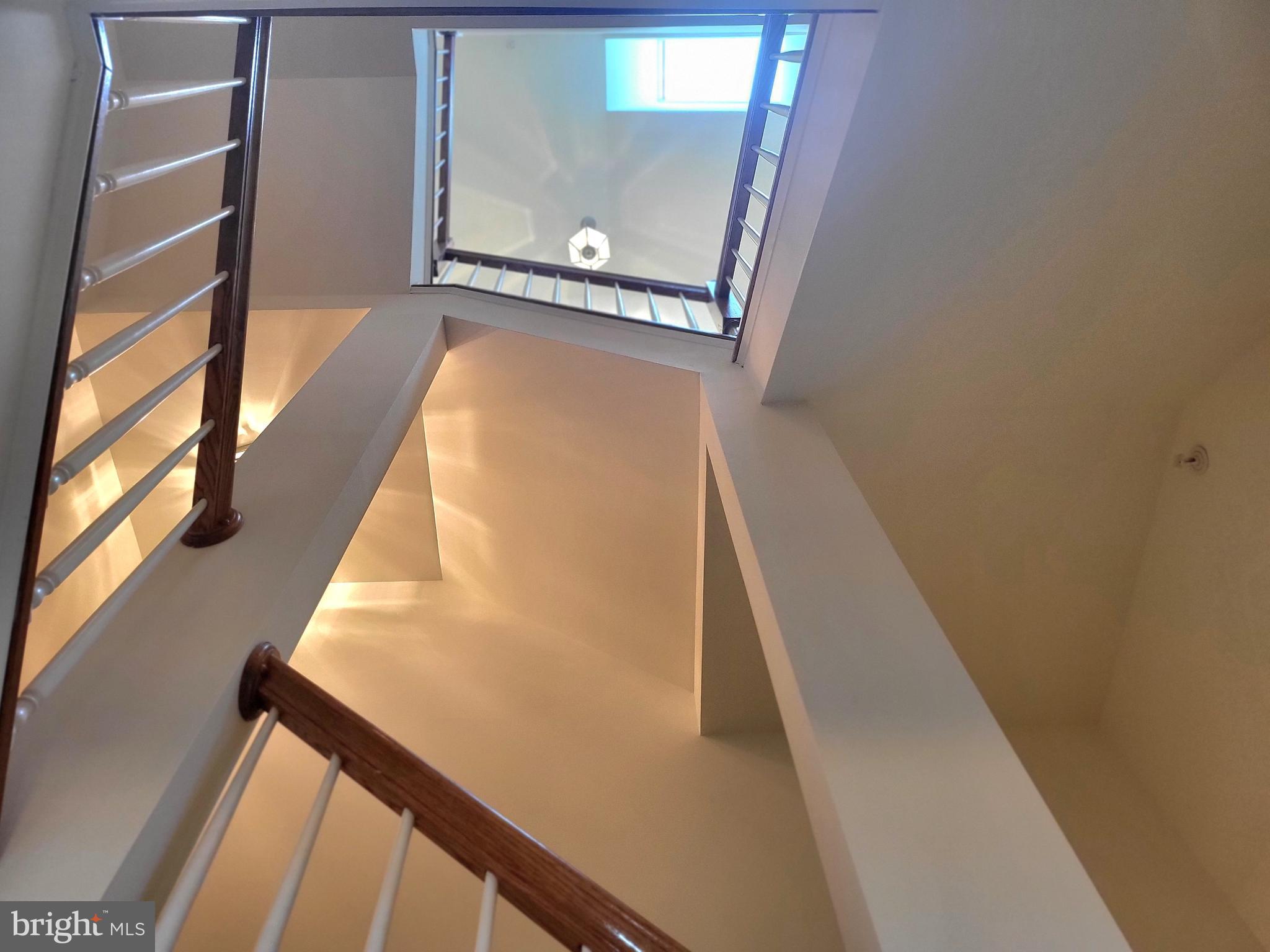 MARLBORO RIDGE - Residential