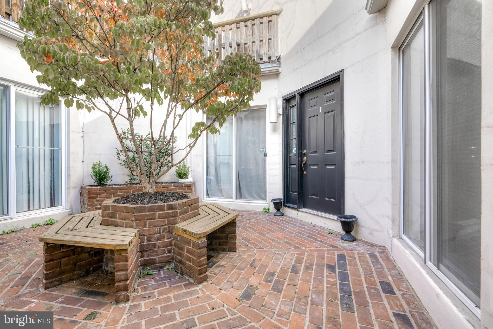 FEDERAL HILL HISTORIC DISTRICT - Residential Lease