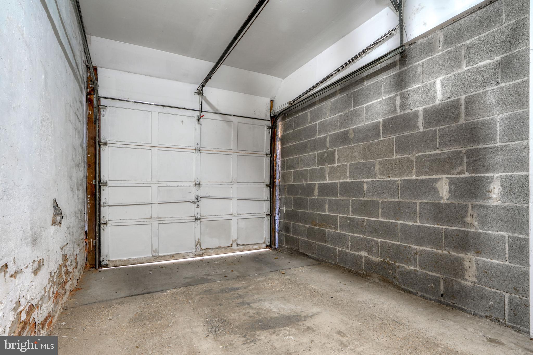 FEDERAL HILL HISTORIC DISTRICT - Residential Lease