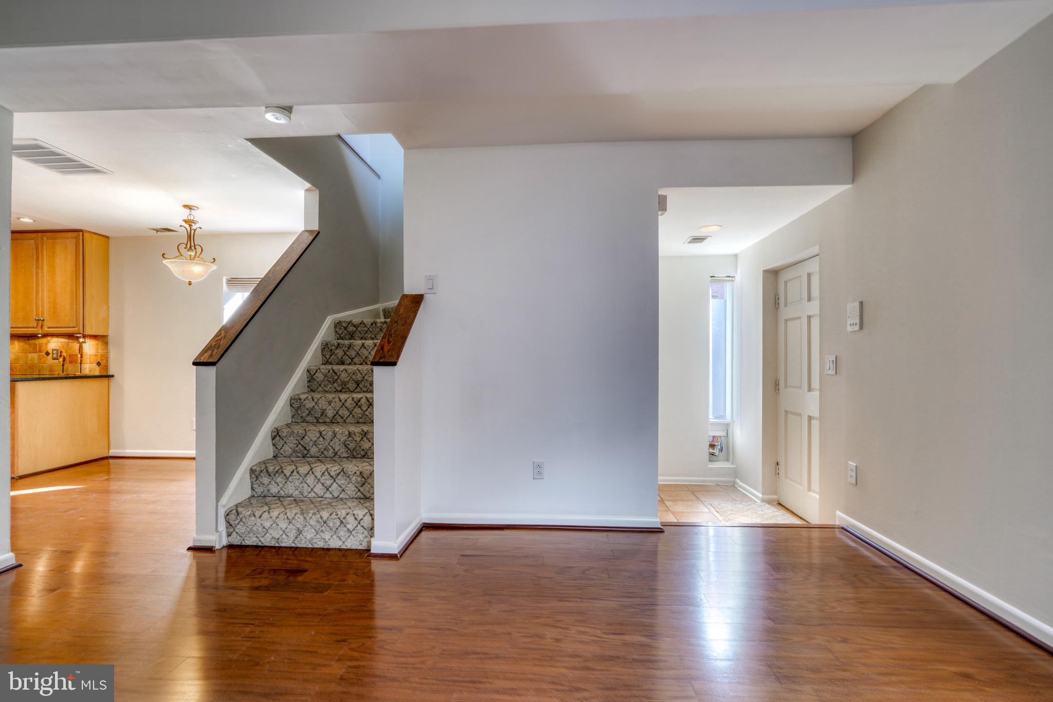 FEDERAL HILL HISTORIC DISTRICT - Residential Lease