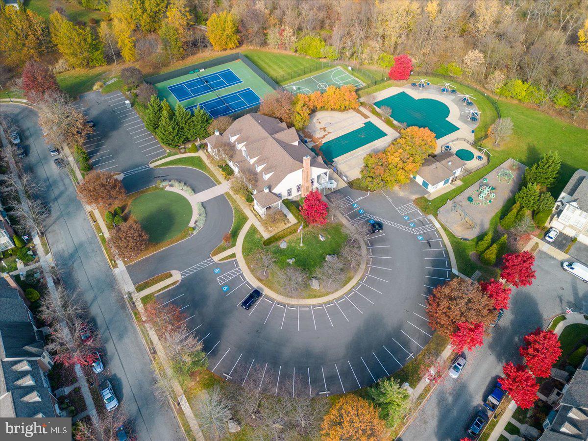 WATERSIDE - Residential