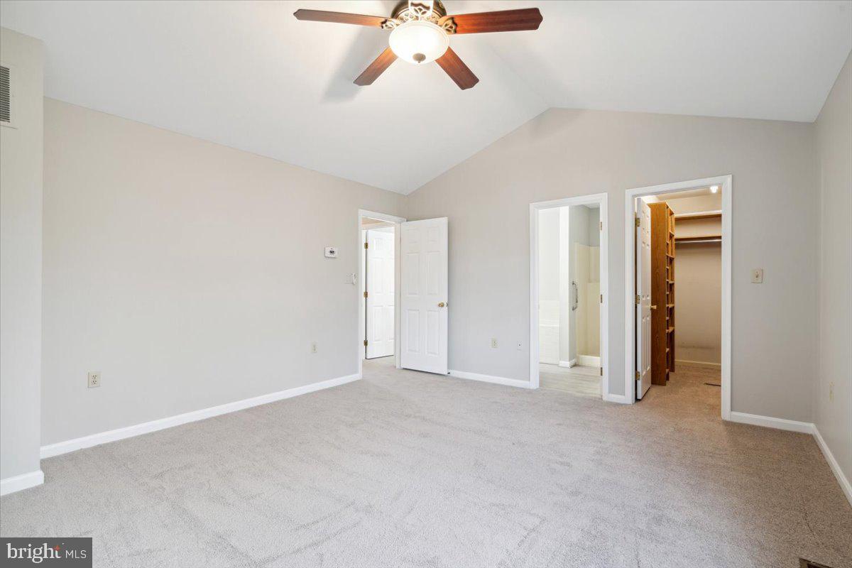 WATERSIDE - Residential