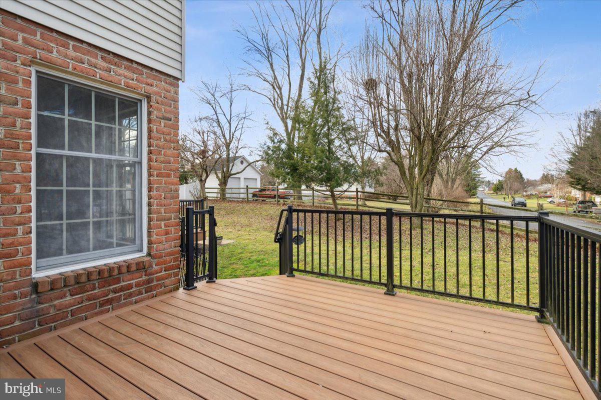 WATERSIDE - Residential