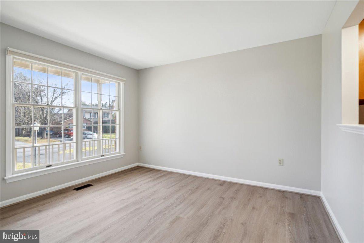 WATERSIDE - Residential