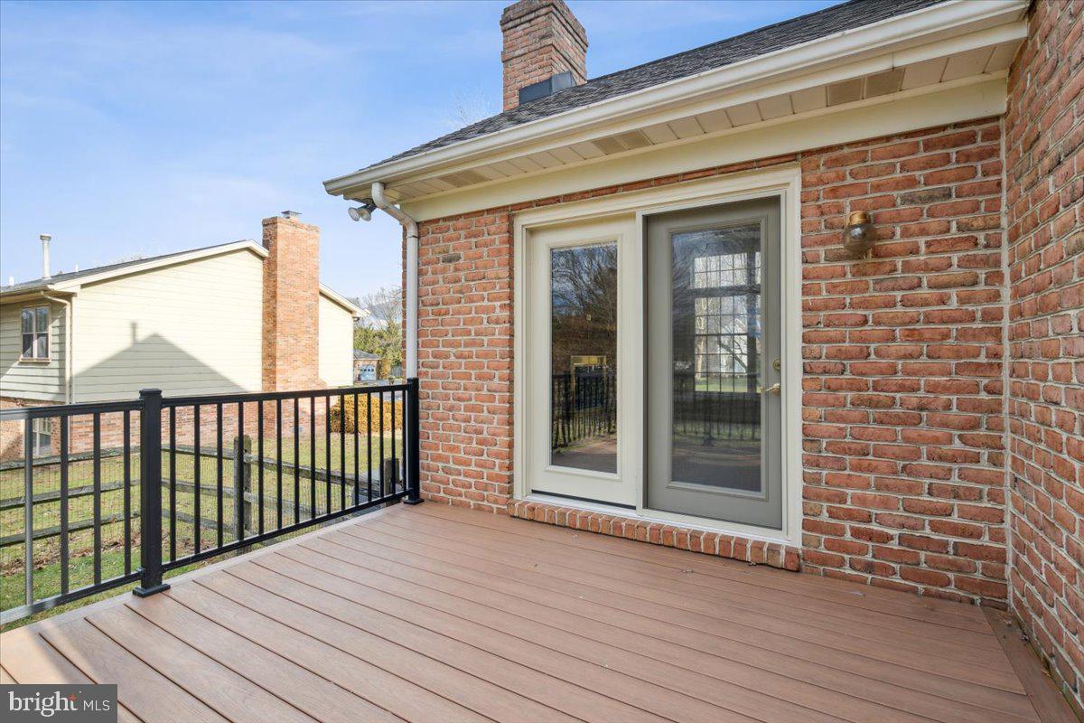 WATERSIDE - Residential