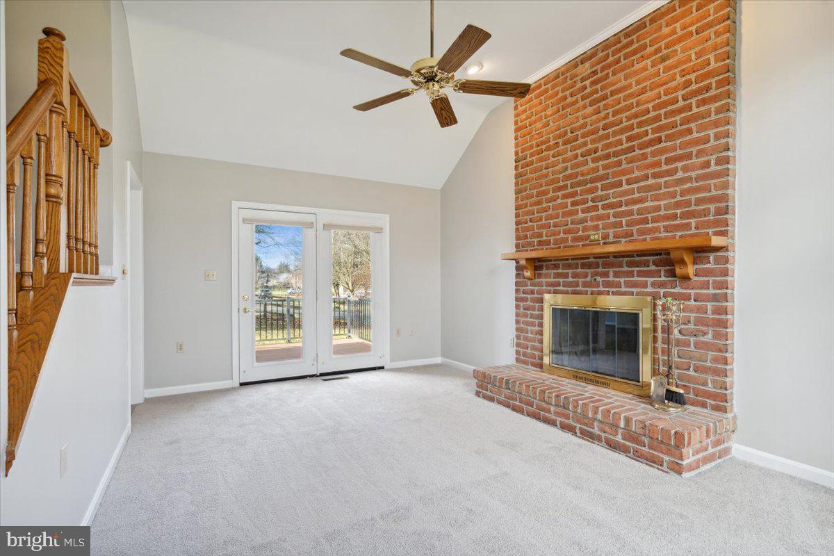 WATERSIDE - Residential