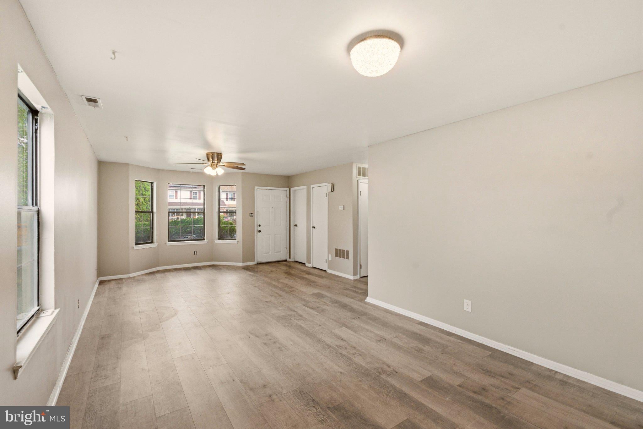 8 HEYWOOD LANE