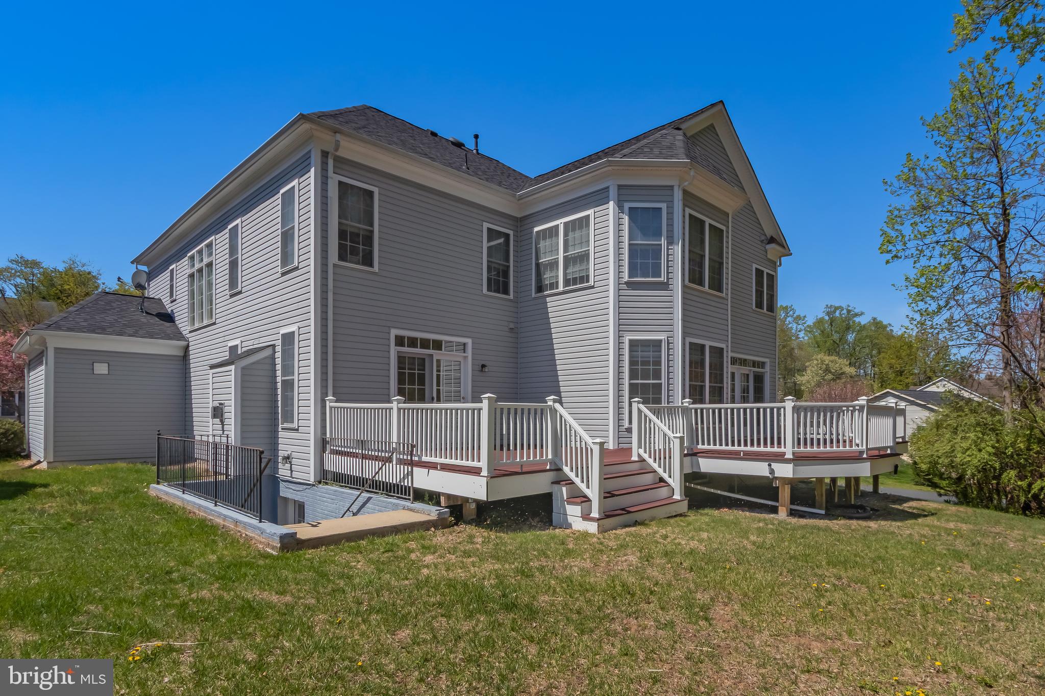 BROAD CREEK LANDING - Residential