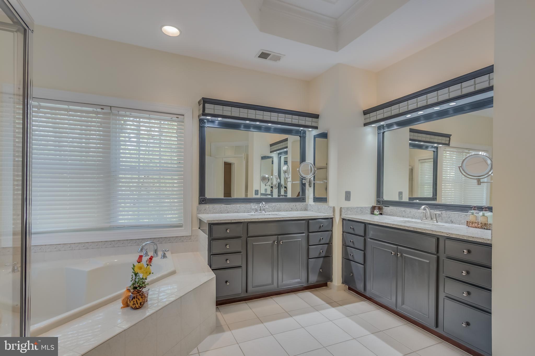 BROAD CREEK LANDING - Residential