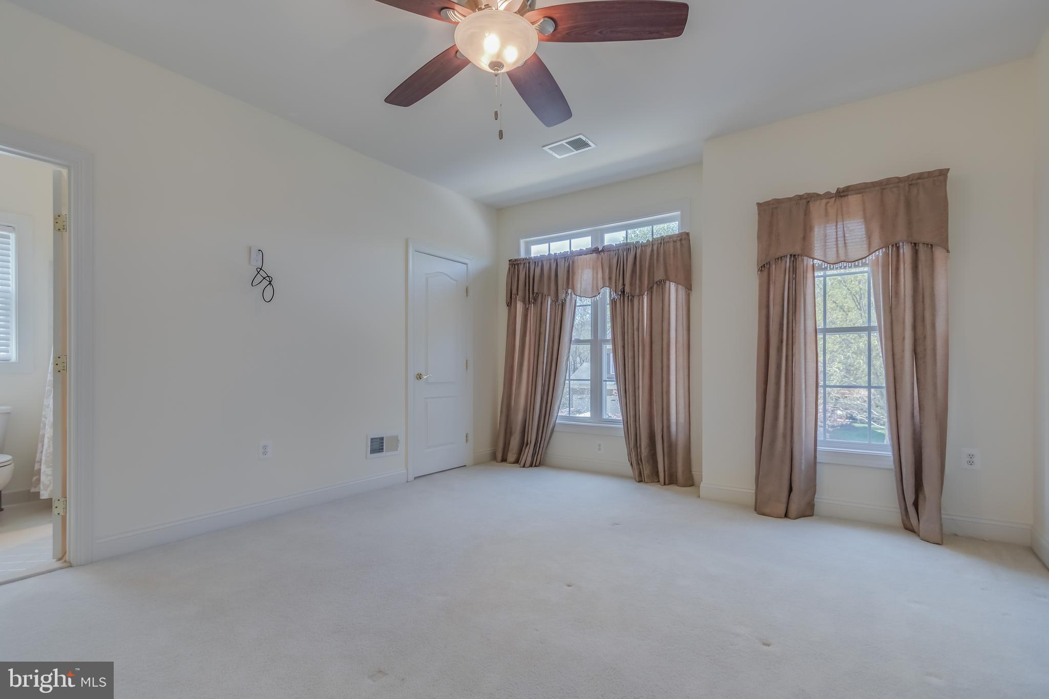 BROAD CREEK LANDING - Residential