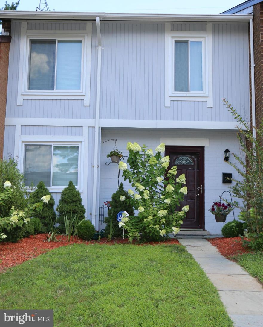 BRIGHT & SPACIOUS TH W/3 BR & 1BATH and 2 Half BATHS, WASHER/DRYER, UPDATE FLOORING,  SEP. DR, WALKOUT TO FENCED IN BACKYARD, CLOSE TO PUBLIC TRANSPORTATION. Owner says bring us an offer.