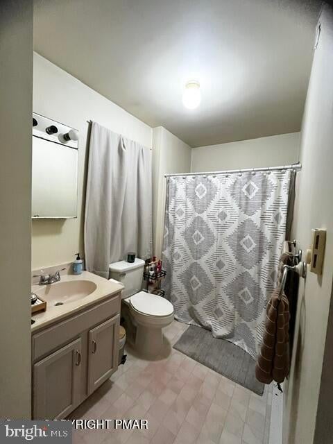 2444 WINDING WAY