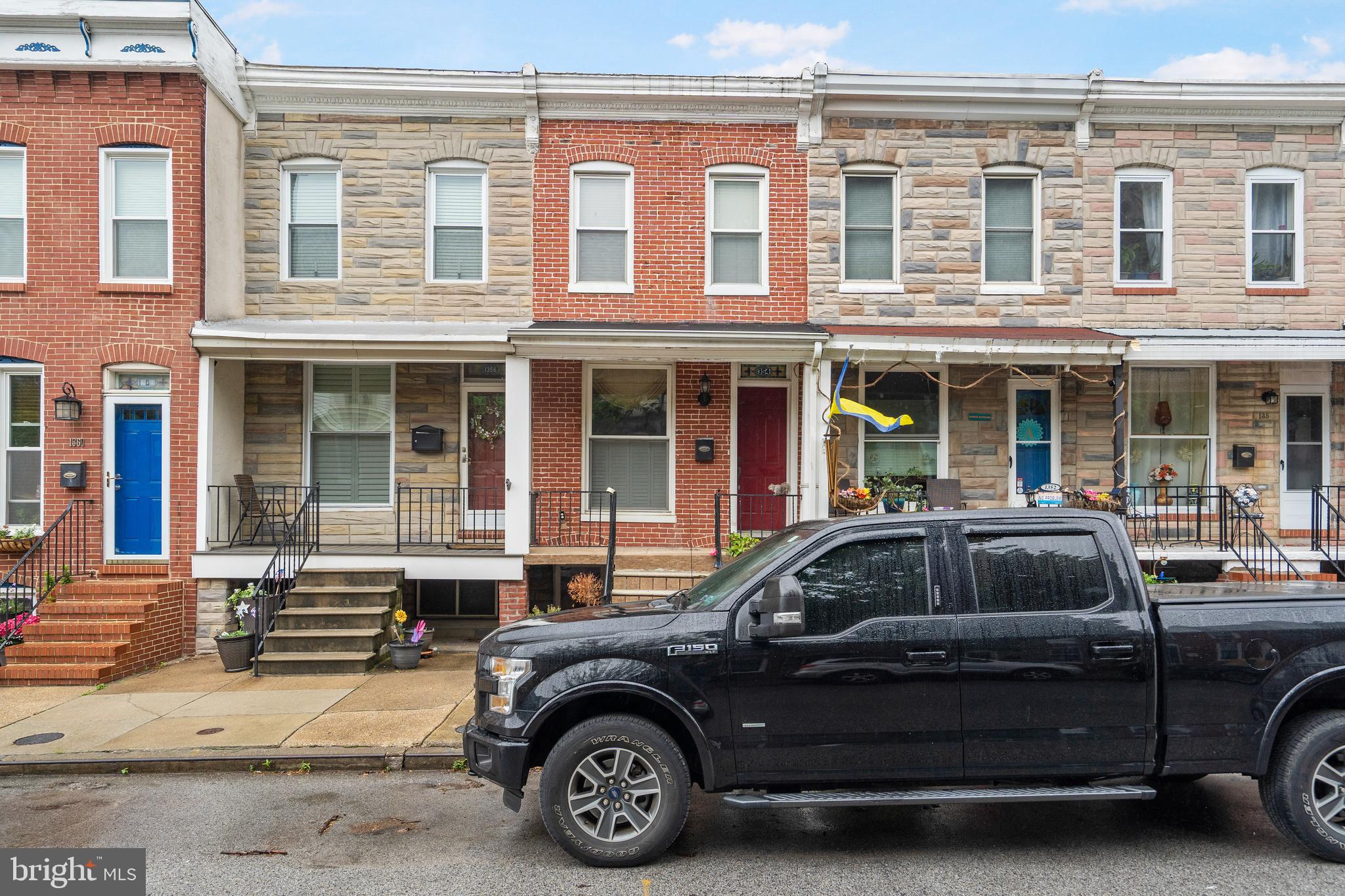 LOCUST POINT - Residential