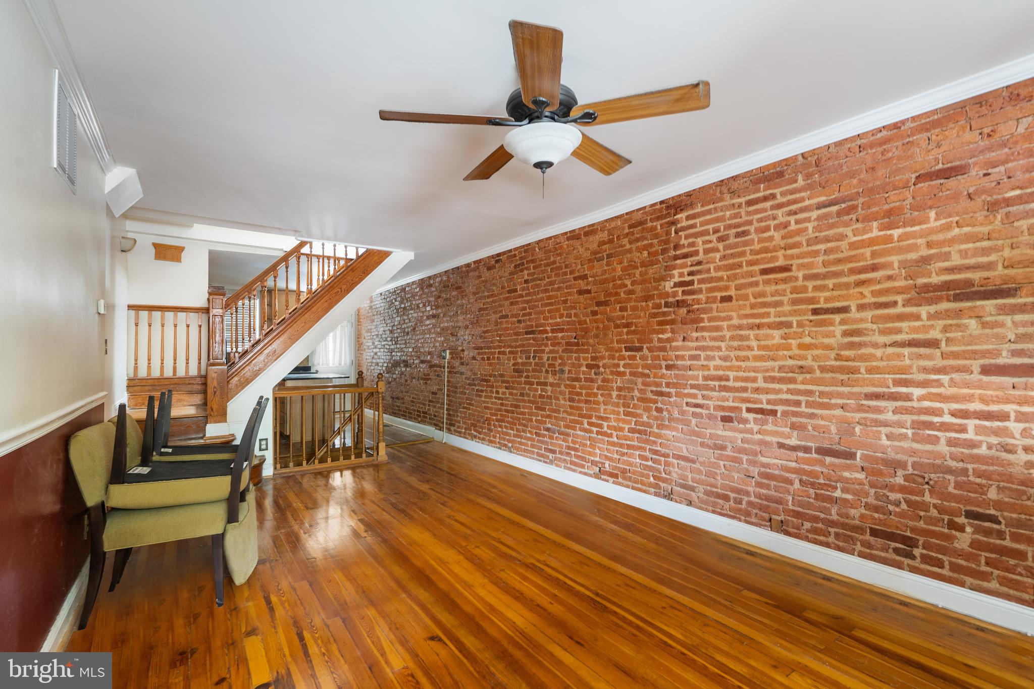 LOCUST POINT - Residential