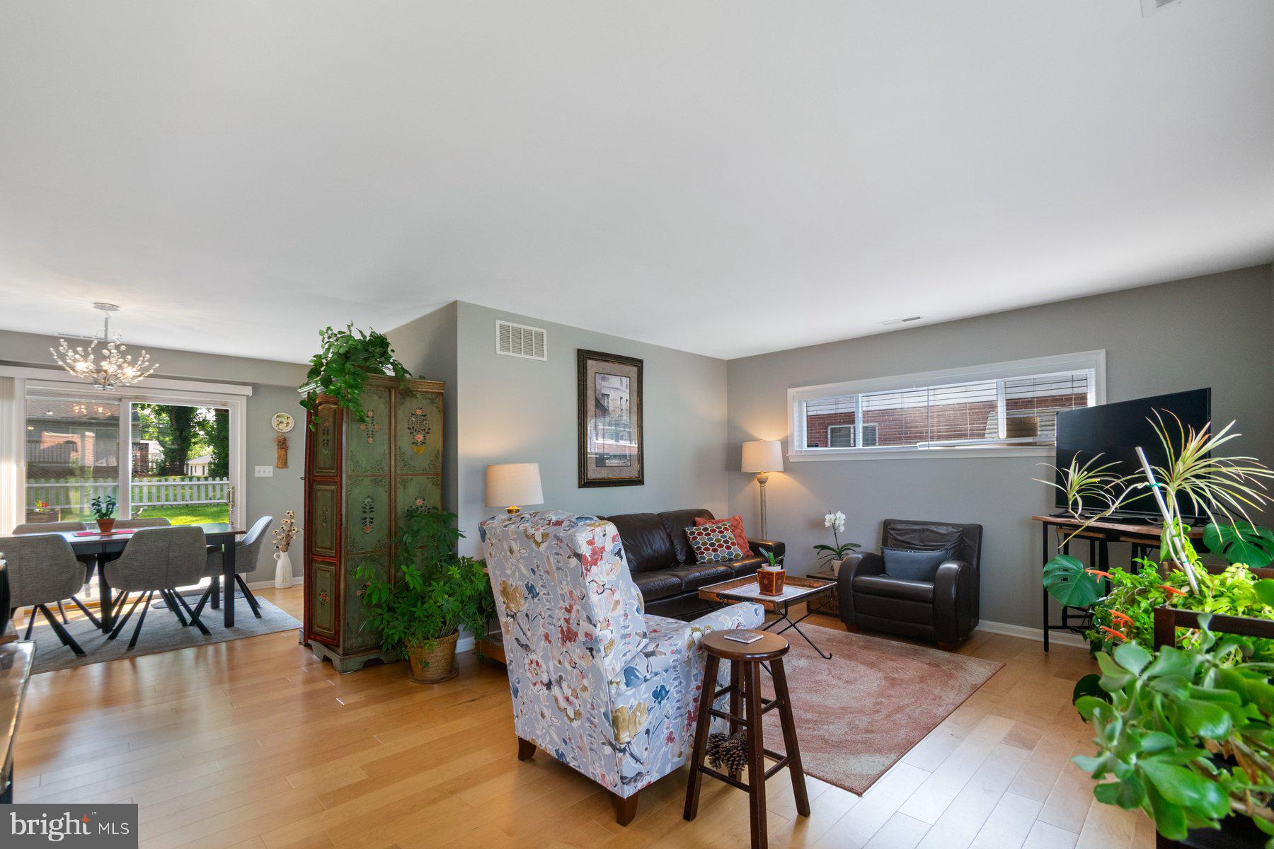 5928 CHARNWOOD ROAD