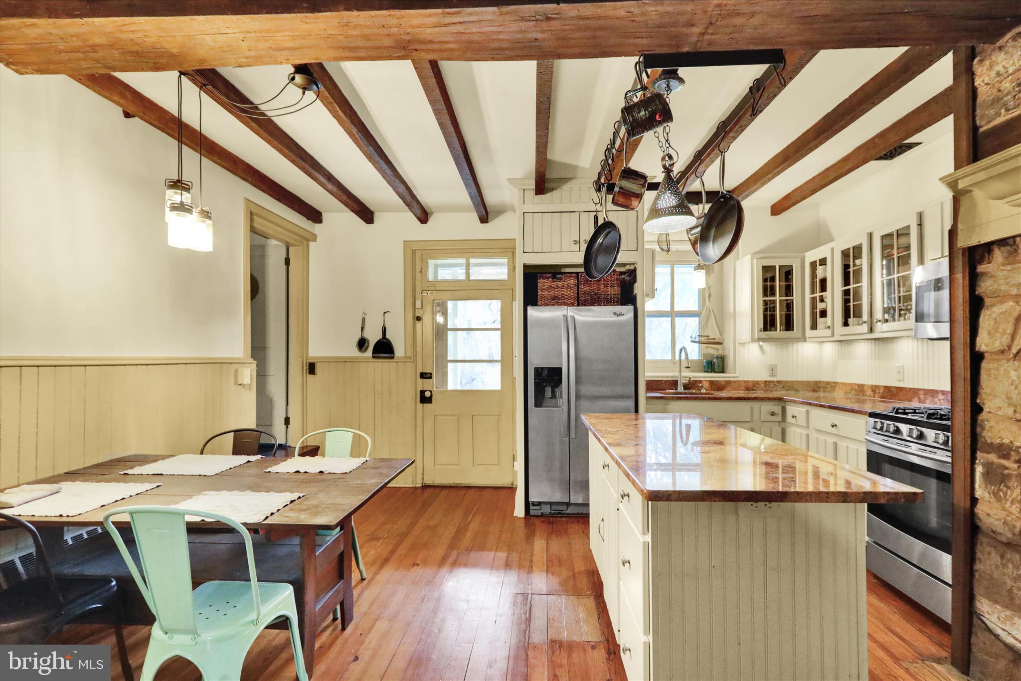 615 W BELLEVUE AVENUE