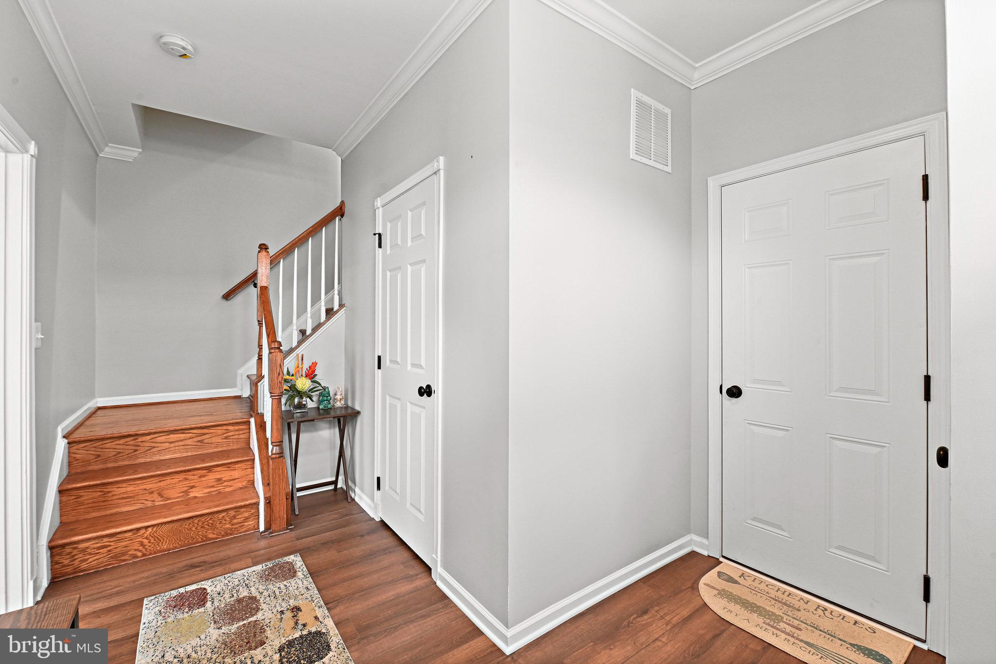 LOUDOUN VALLEY ESTATES 2 - Residential Lease