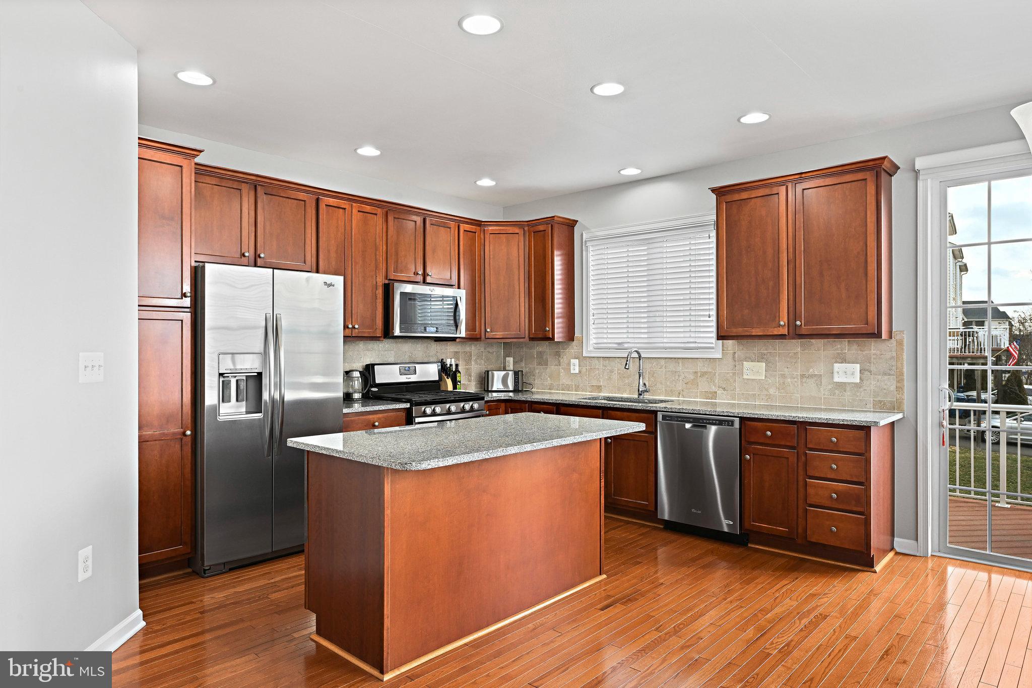 LOUDOUN VALLEY ESTATES 2 - Residential Lease