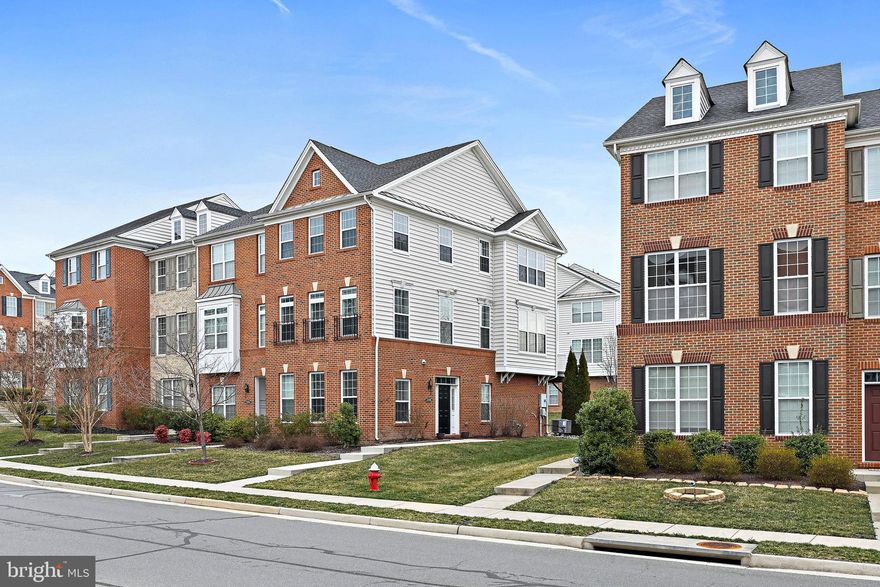 Gorgeous, meticulously maintained end unit townhome in fabulous community! Beautiful hardwood floors, updated kitchen with stainless, granite, and tiled backsplash. Large, open main level space for entertaining! Modern bathrooms with designer tile. Two car garage with plenty of street parking as well. Fantastic community amenities to include swimming pool, basketball courts and open fields. Must see! Great credit only please.