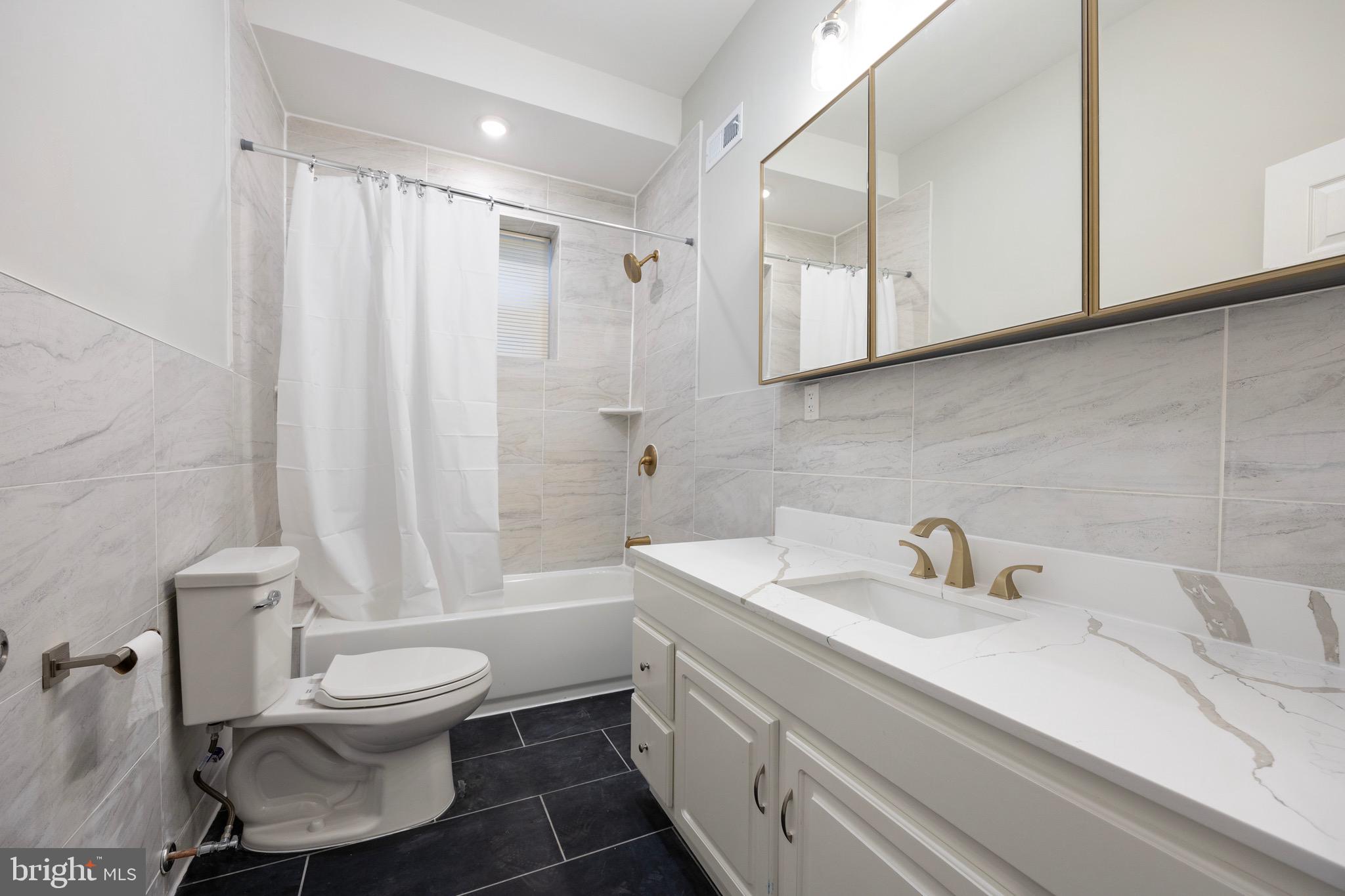 WEST PHILADELPHIA - Residential Lease