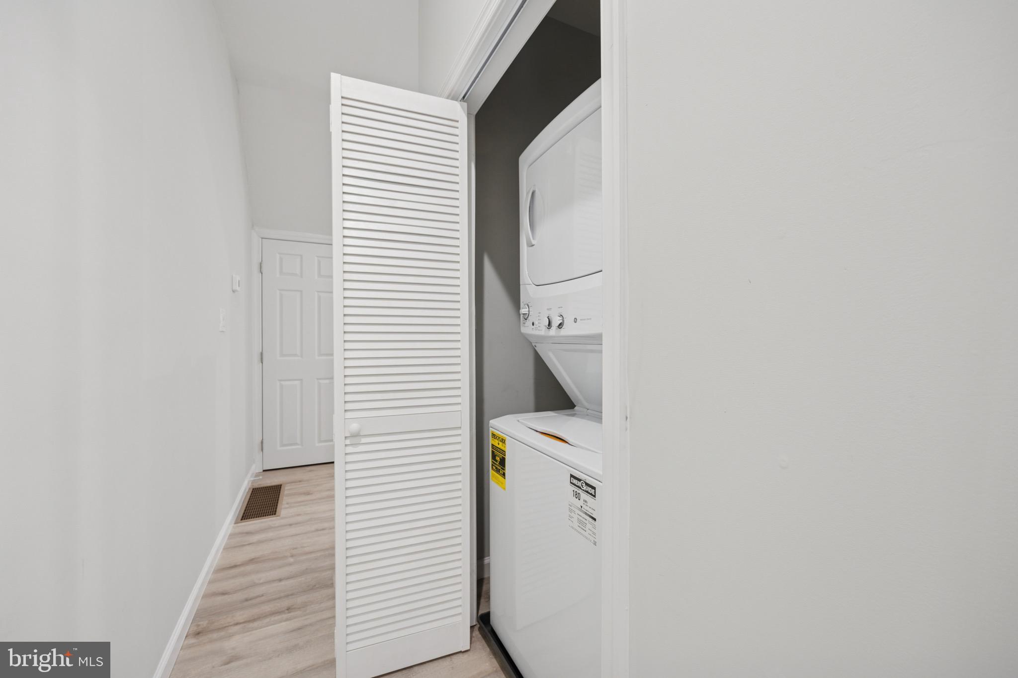 WEST PHILADELPHIA - Residential Lease