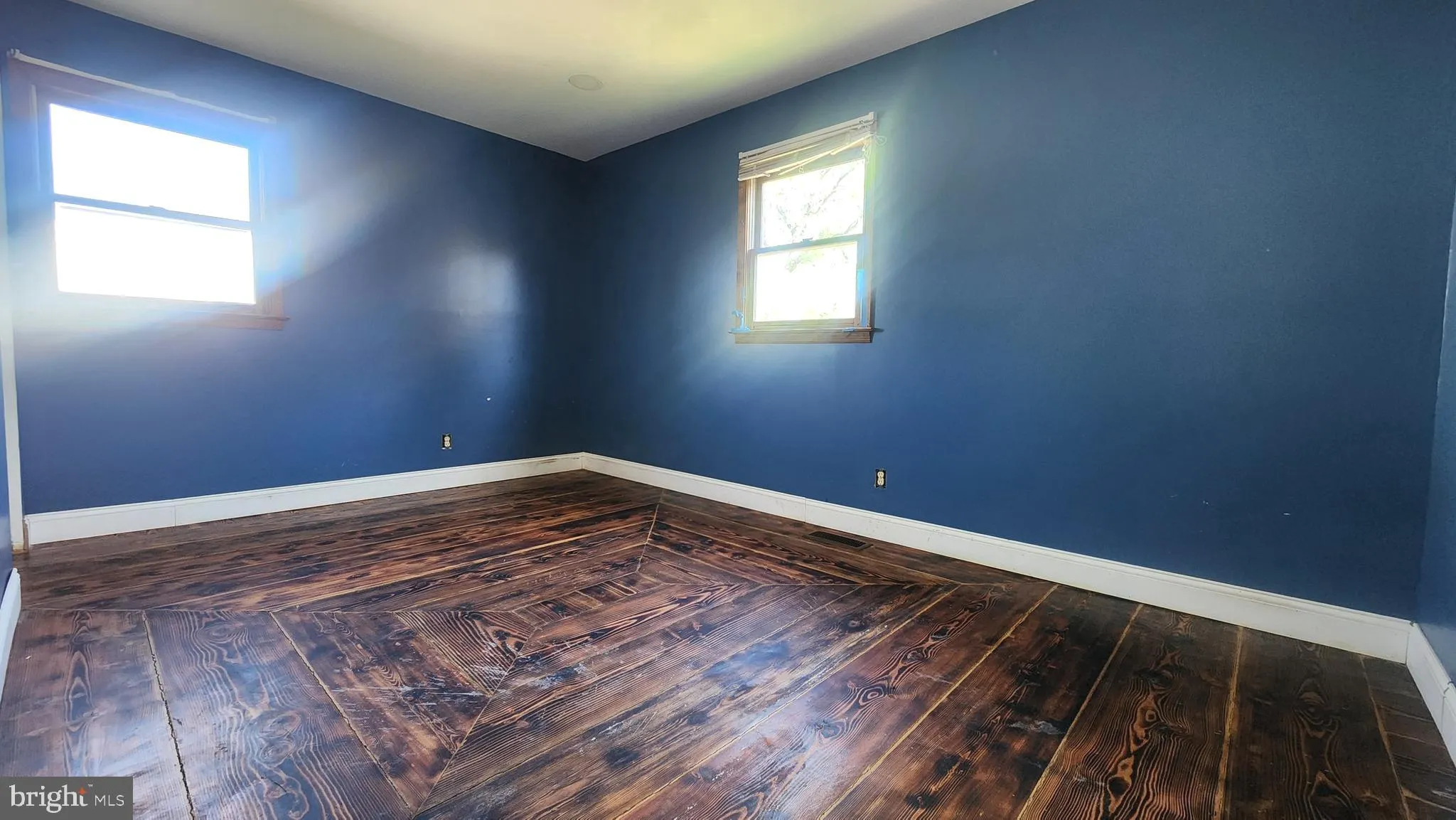 Elkton, Maryland 21921, United States, 4 Bedrooms Bedrooms, ,2 BathroomsBathrooms,Residential,Contingent,118058