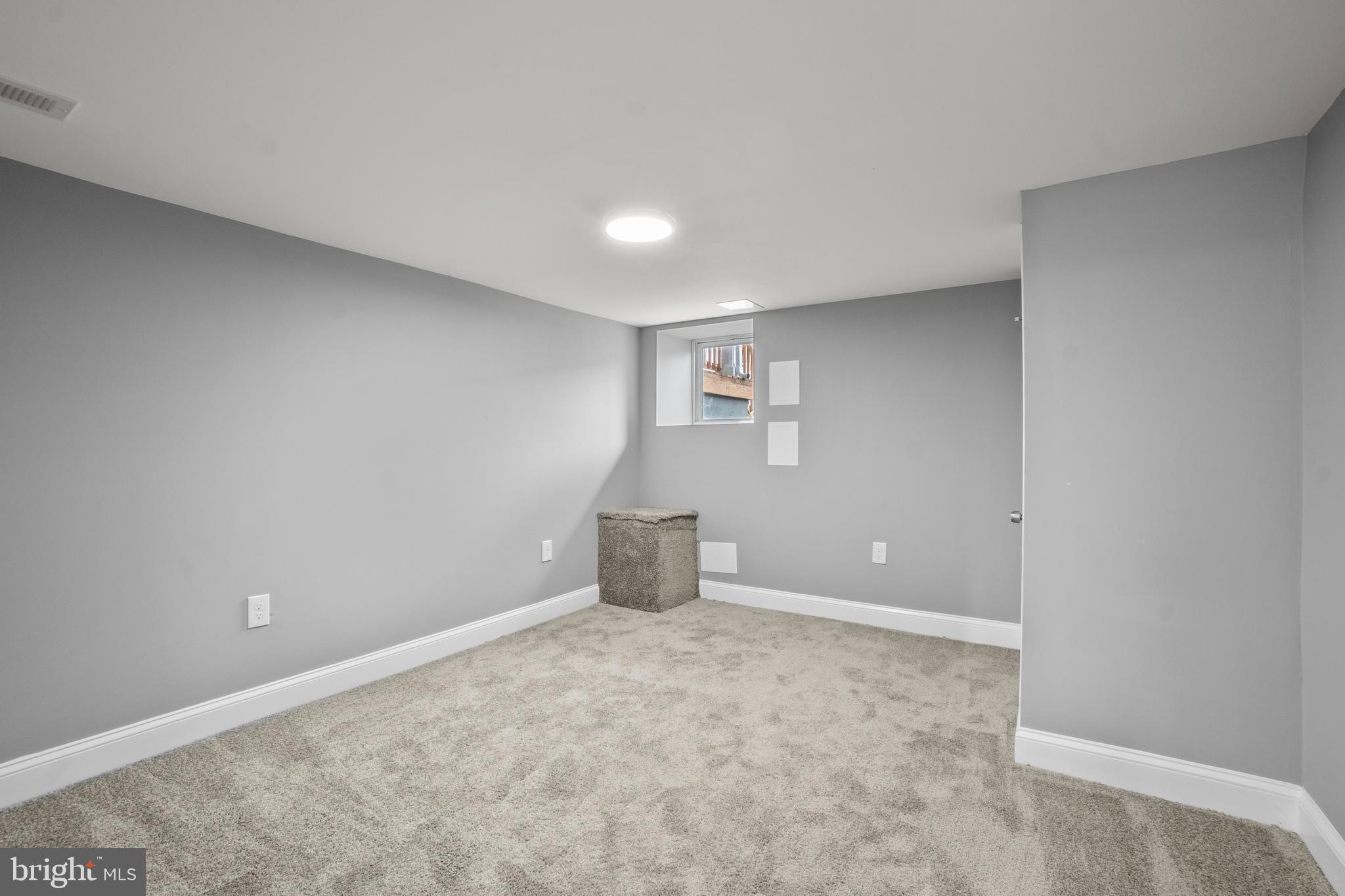 MONDAWMIN - Residential