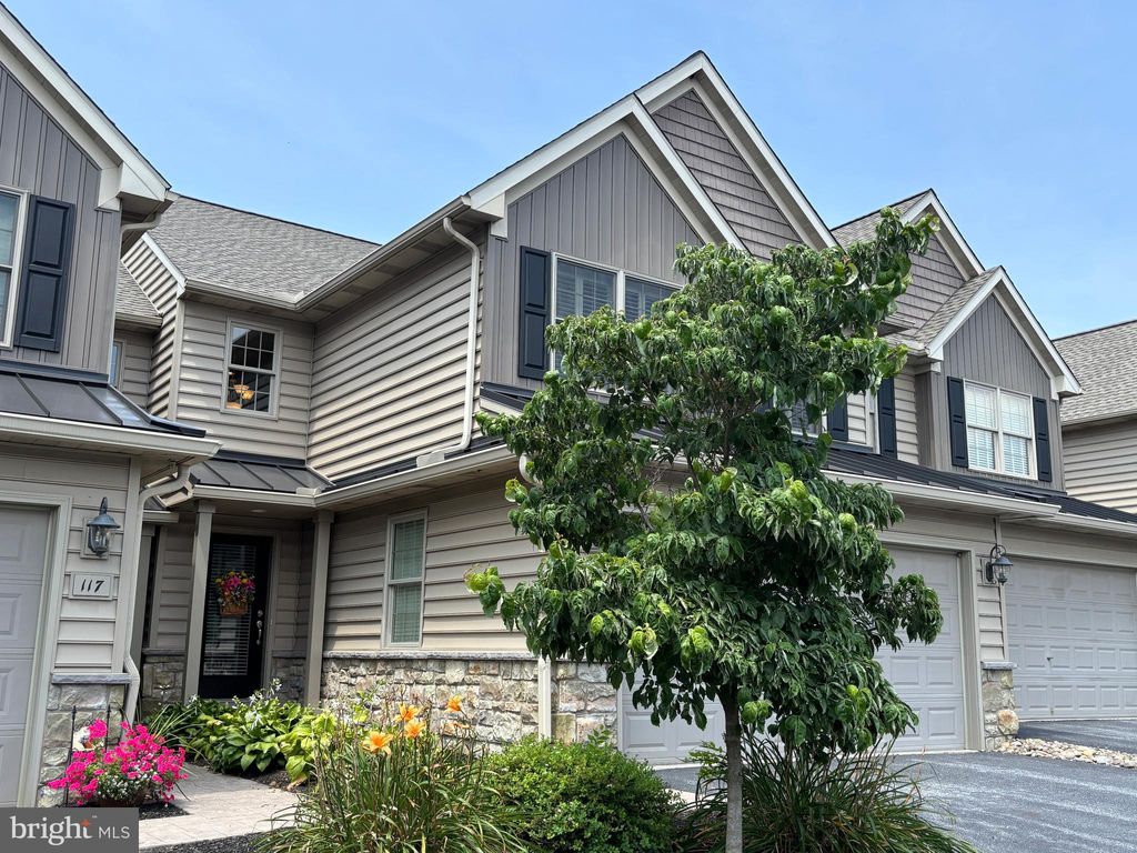 Photo of 119 Fieldcrest Lane, EPHRATA, PA 17522 (MLS # PALA2074472)