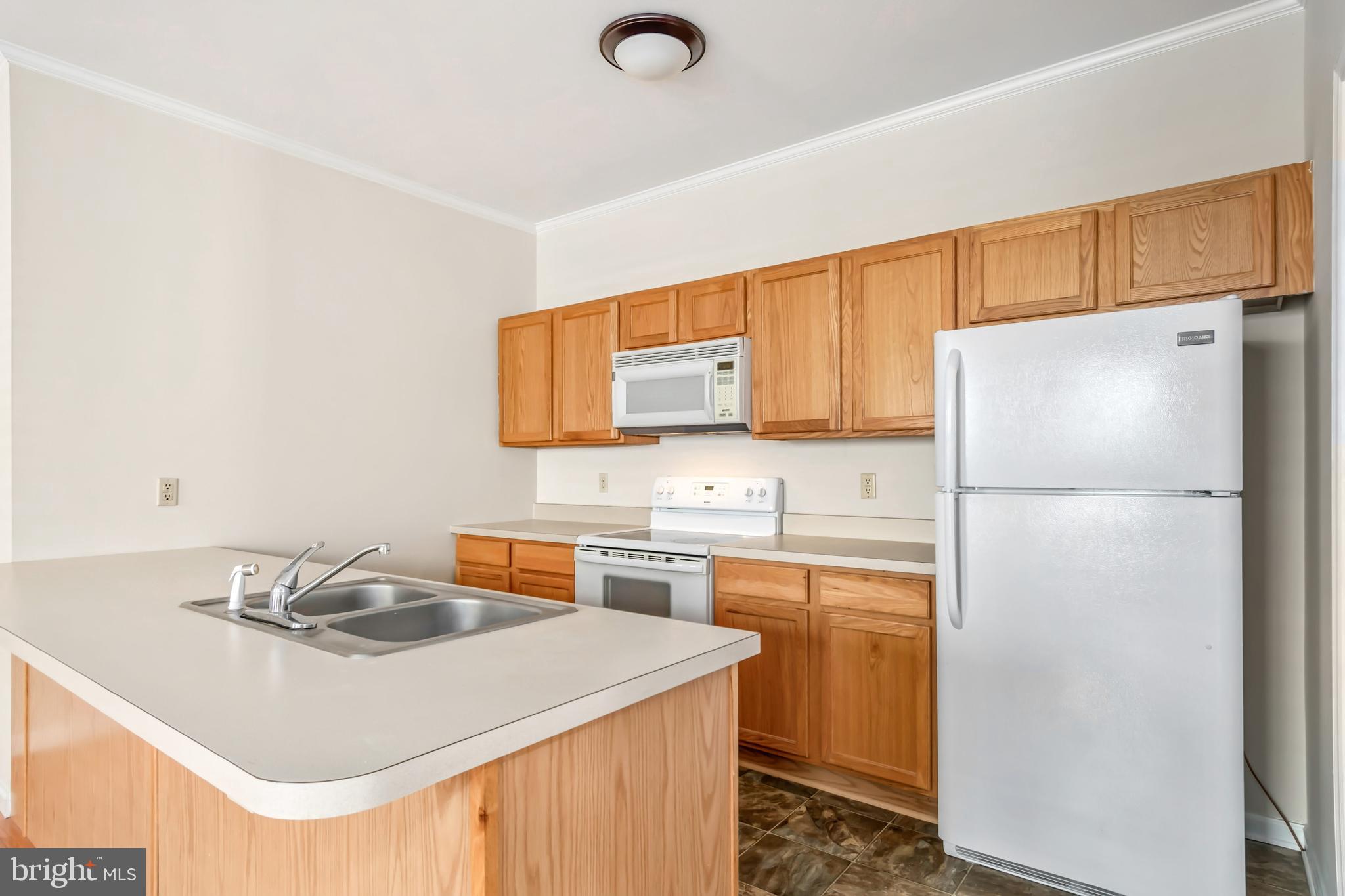 WAYLANDS - Residential