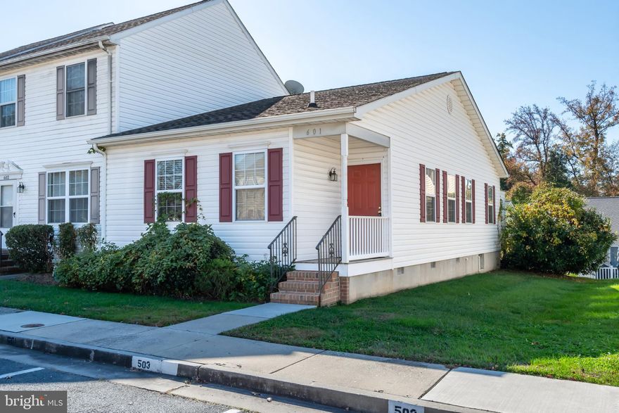 Rare opportunity to own an end-unit townhouse in the highly sought-after Waylands Community.  Experience comfortable and efficient living with this one-level unit that features 2 bedrooms, 2 full bathrooms, hardwood flooring in the living and dining room, and a rear deck with storage shed plus two assigned parking spaces.   Close proximity to downtown Easton and all of its amenities with easy access to Route 50. High-speed internet and cable are available through Easton Utilities.   Perfect for first-time homebuyer and has a proven track record as a rental. Ready for immediate occupancy.