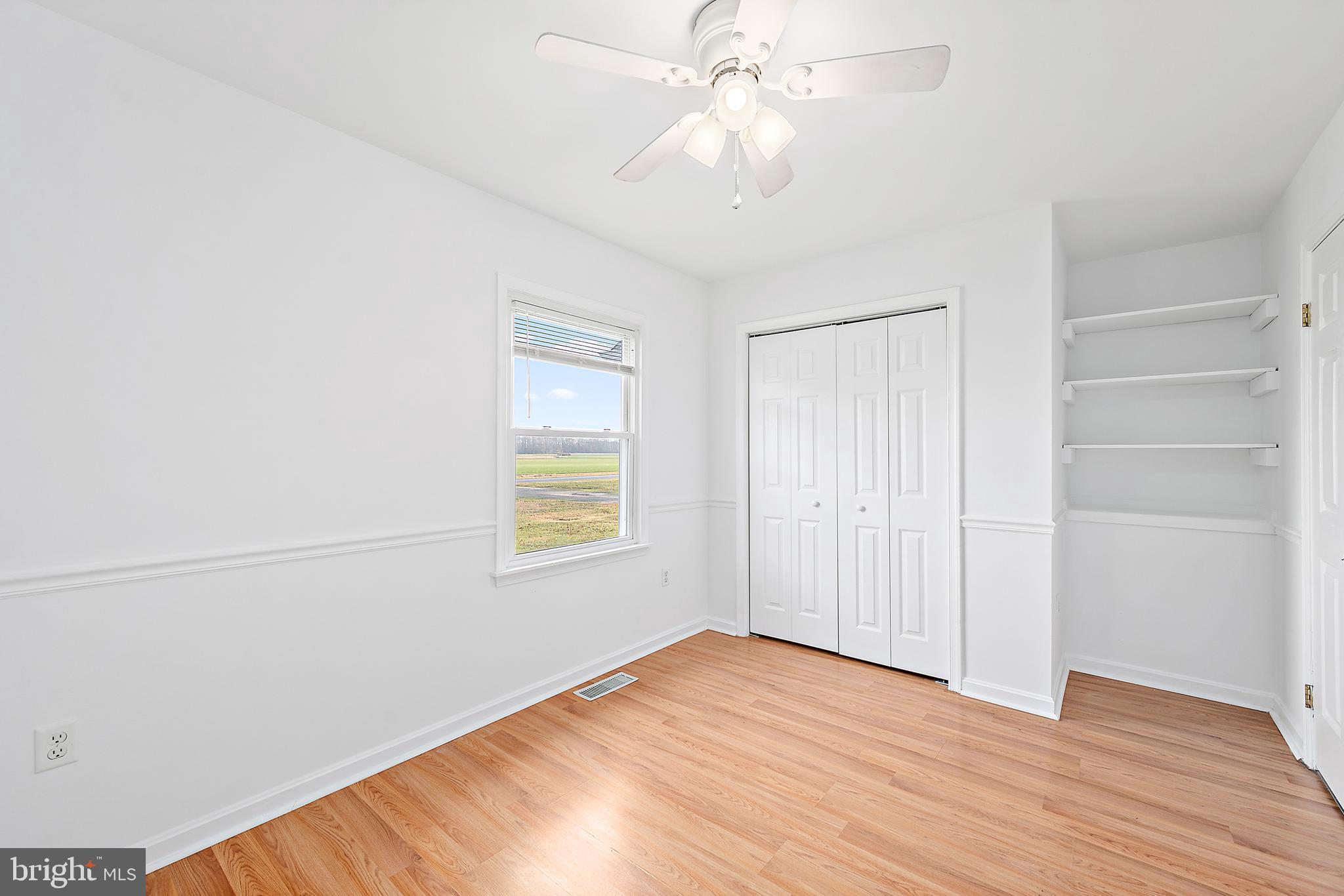 WESTERN FIELD - Residential