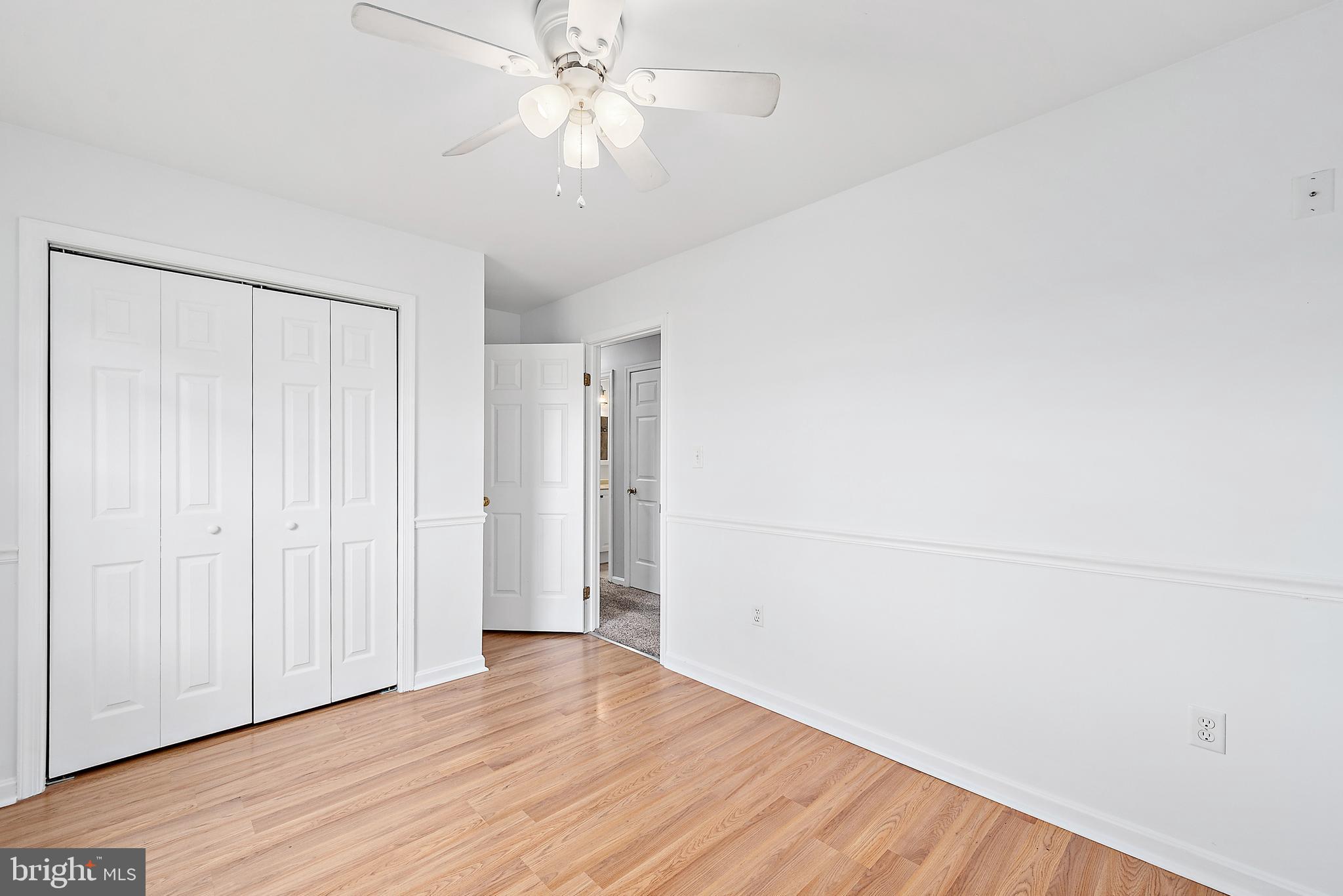 WESTERN FIELD - Residential