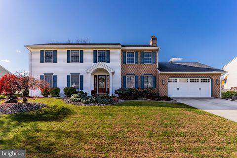 53 BOURBON RED DRIVE MECHANICSBURG PA 17050